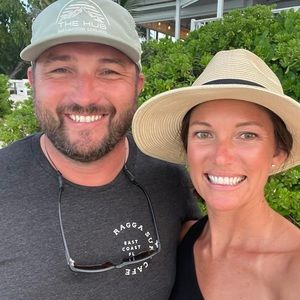 Meet your Posher, Hillary